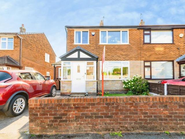 House for sale in Salford, Greater Manchester