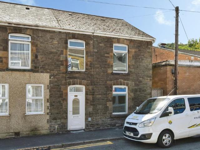 House for sale in Pontardawe, Pontardawe, Clydach