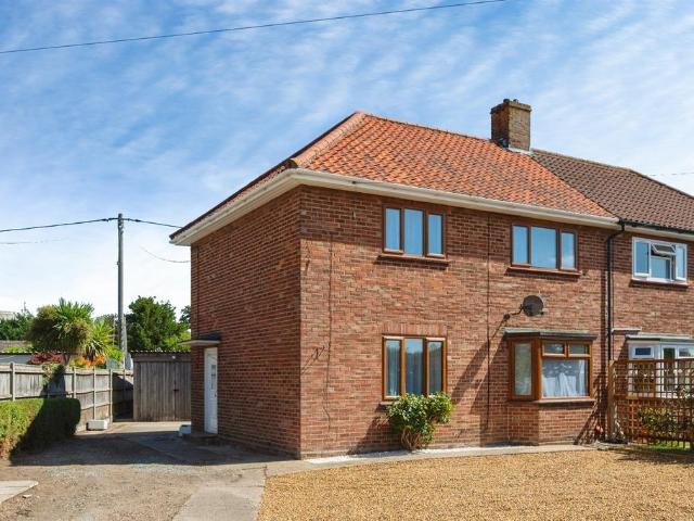 House for sale in Crostwick, Norfolk