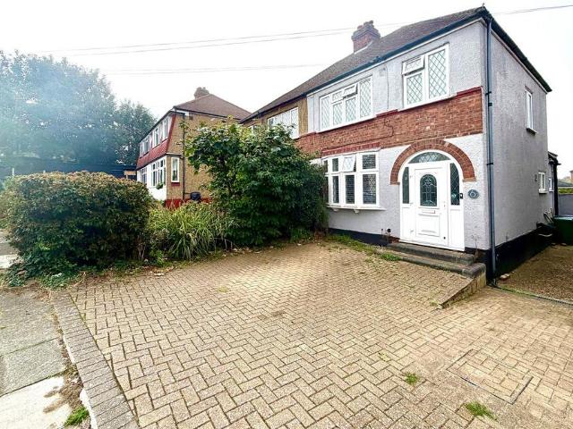 House for sale in Royal Borough of Kingston upon Thames, Greater London