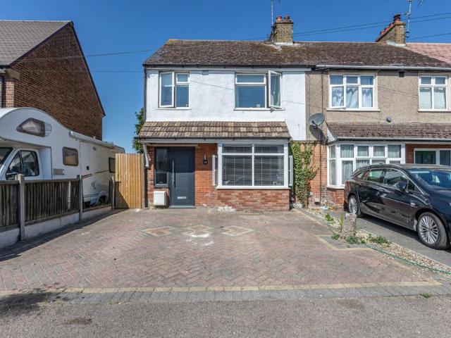 House for sale in Acol, Kent