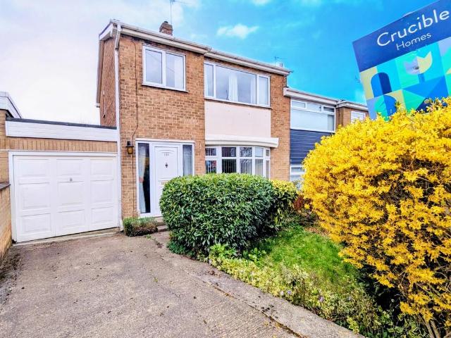 House for sale in Catcliffe, South Yorkshire