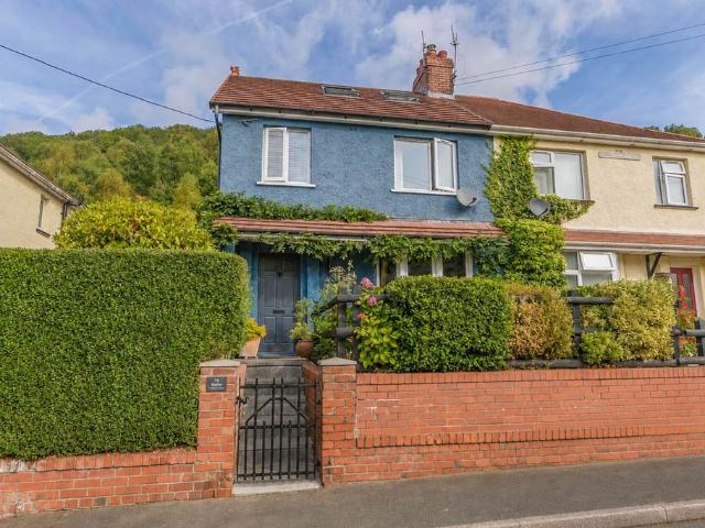 House for sale in Pont-y-waun, Cwmcarn