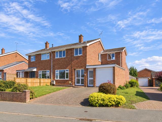 House for sale in Upper Wick, Malvern Hills