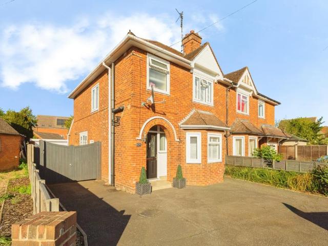 House for sale in Walton, Aylesbury
