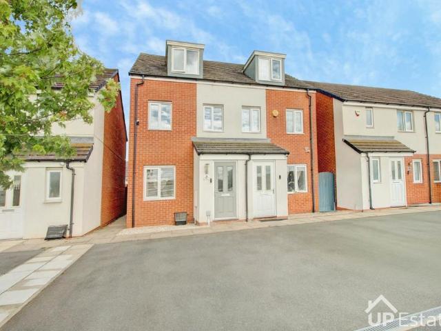 House for sale in West Midlands