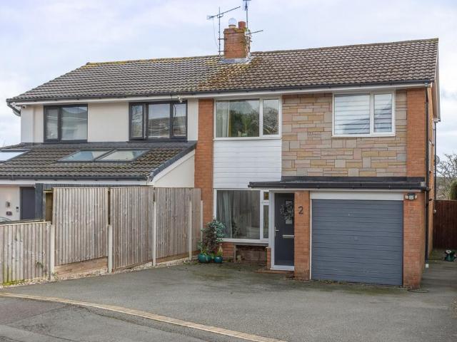House for sale in Mynydd Isa, Wales
