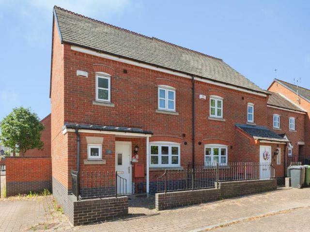 House for sale in Elmfield, Leicestershire