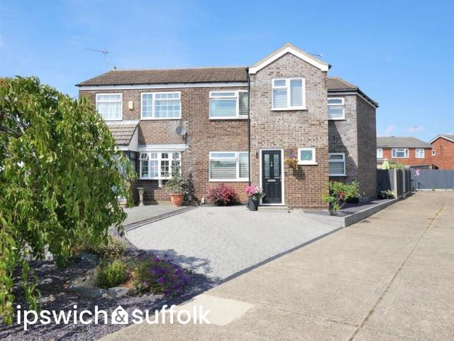 House for sale in Whitton, Key Street
