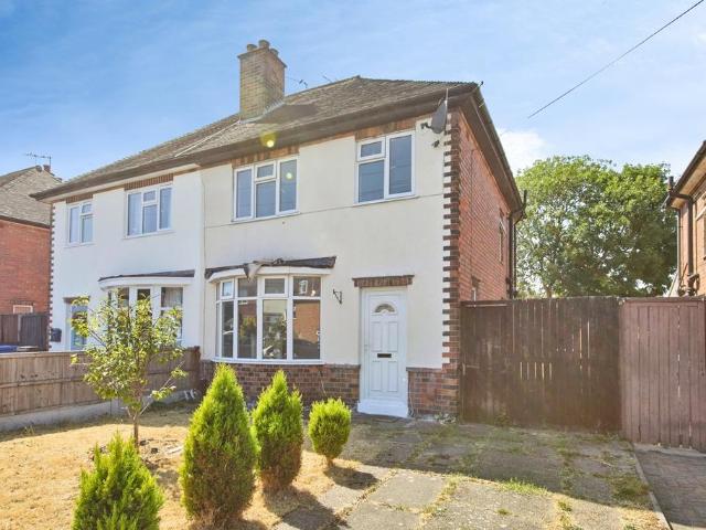 House for sale in Allenton, East Midlands