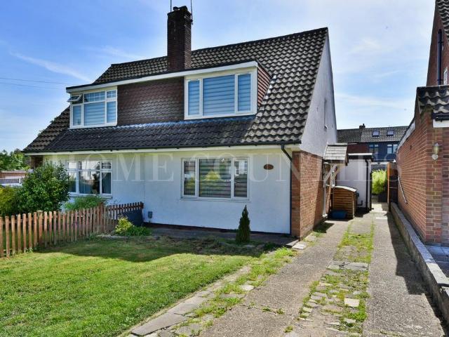 House for sale in Potters Bar, Hertfordshire