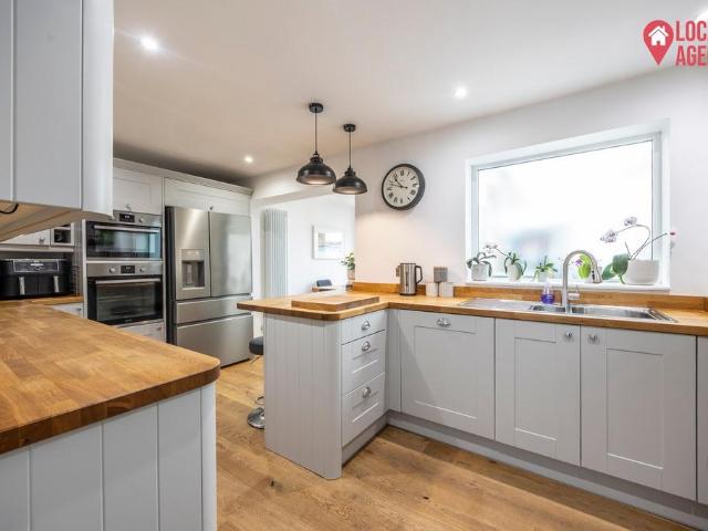 House for sale in Fleet Estate, Monks Orchard