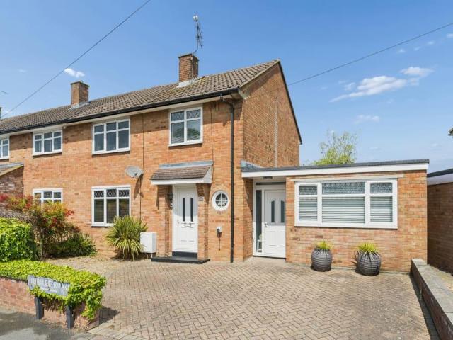 House for sale in Fishers Green, Stevenage