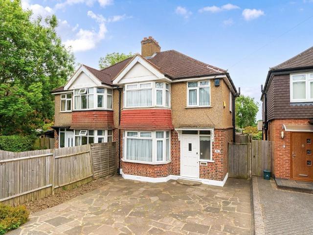 House for sale in Northwood, Greater London