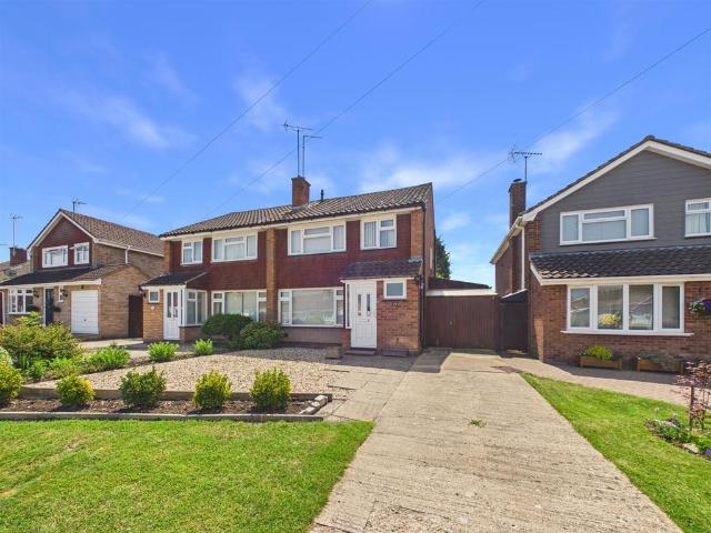 House for sale in Broughton, Aylesbury