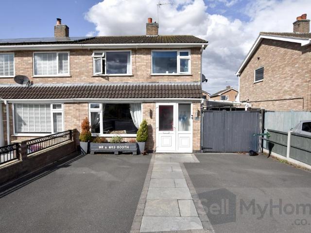House for sale in Elmfield, Leicestershire