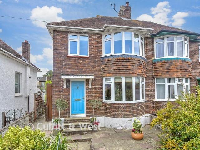 House for sale in Sunnyside, Mid Sussex