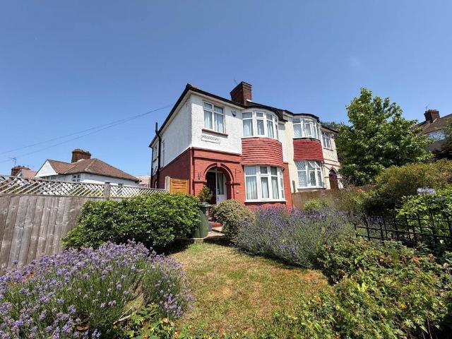 House for sale in Shooters Hill, Greater London