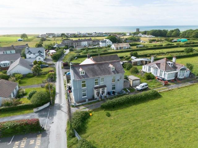 House for sale in Llanon, Wales