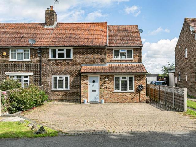 House for sale in Standon, Colliers End