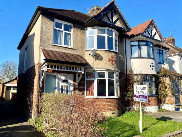 House for sale in Potters Bar, Hertsmere