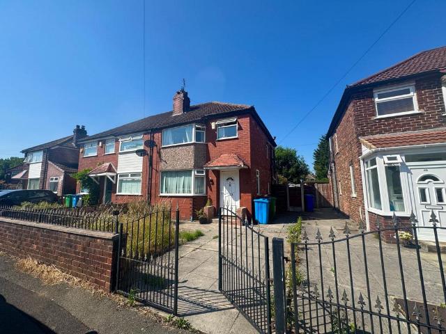 House for sale in Georgia, Greater Manchester