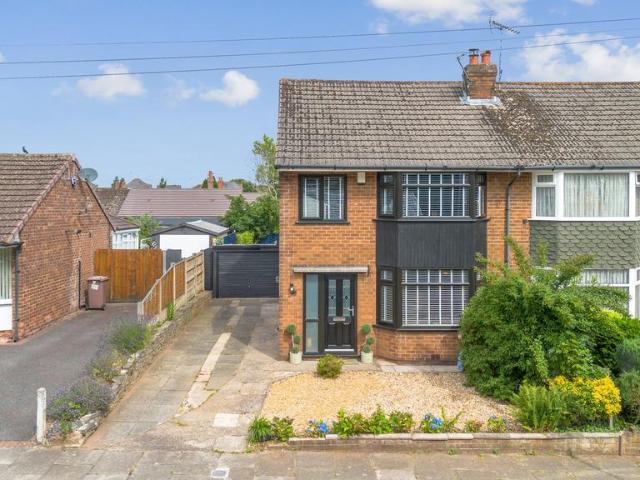 House for sale in Wargrave, Newton-le-willows