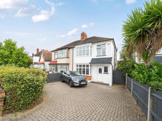 House for sale in Greater London
