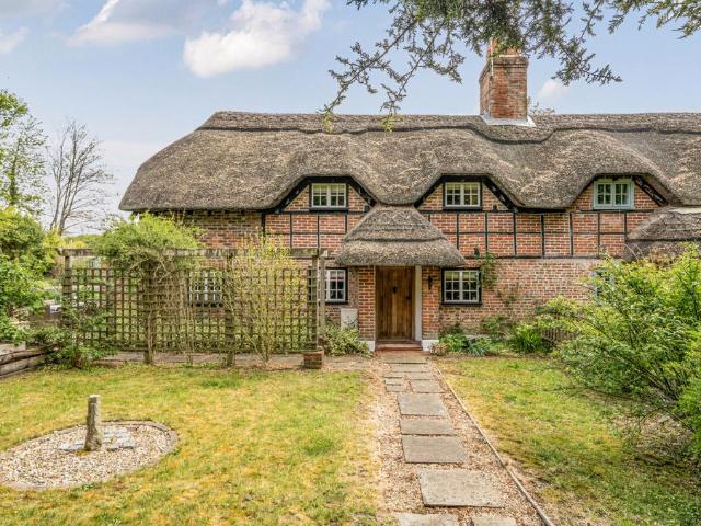 House for sale in Hampshire