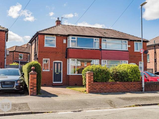 House for sale in Moorside, Salford