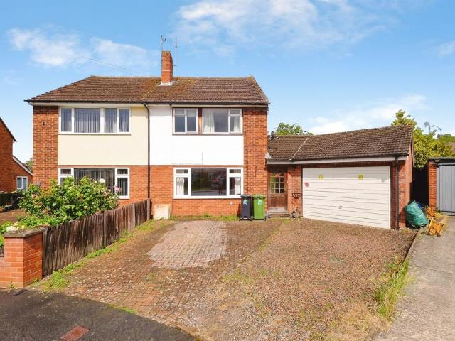 House for sale in Portfields, Lower Bullingham