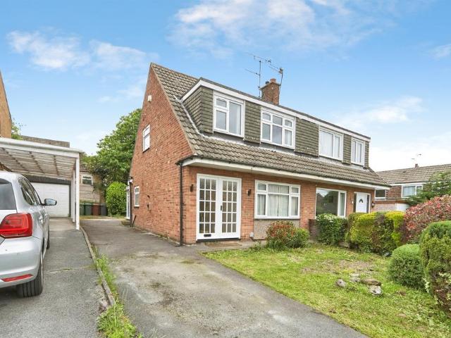 House for sale in Moortown, West Yorkshire