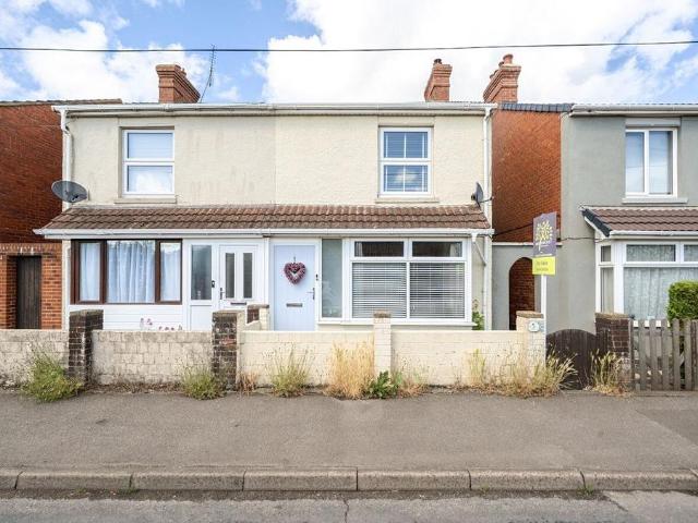 House for sale in Ludgershall, Wiltshire