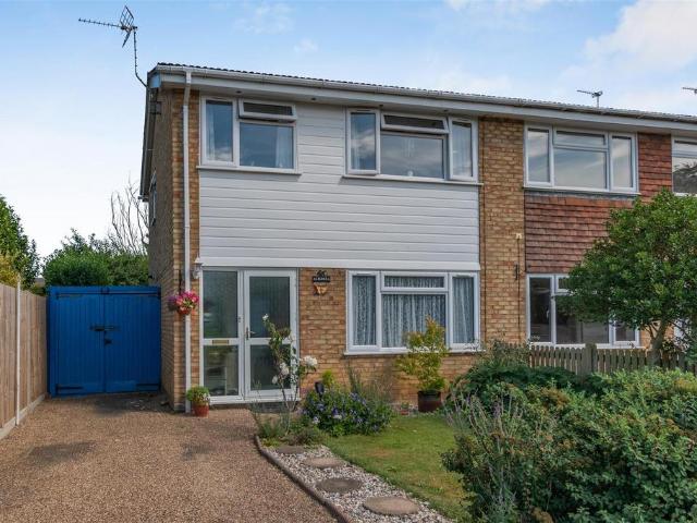 House for sale in Midway, Kent