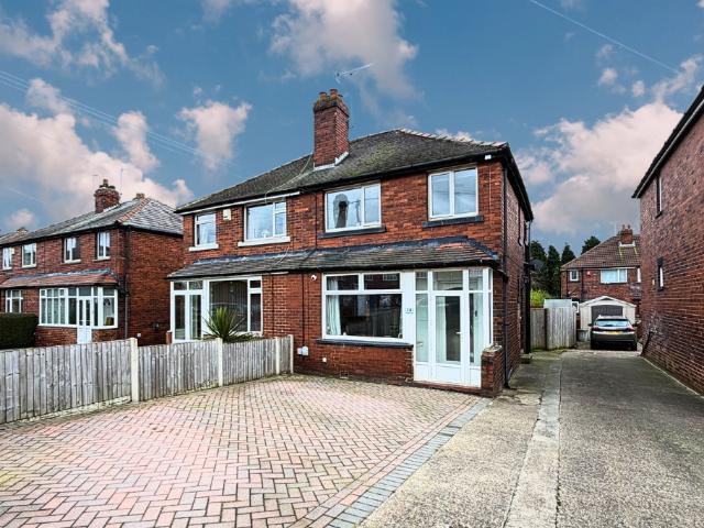 House for sale in Woodkirk, West Yorkshire