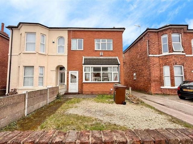 House for sale in Meols Cop, Southport