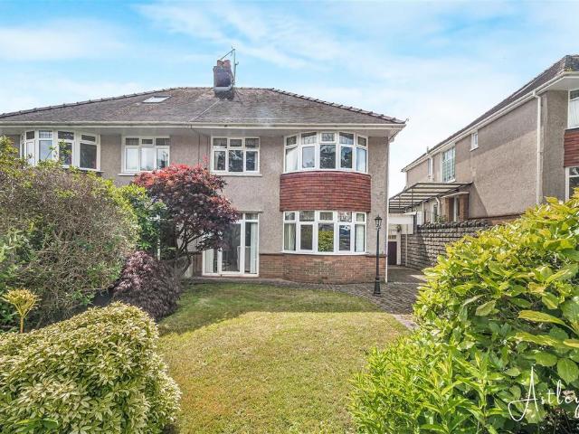 House for sale in Blackpill, Nangreaves