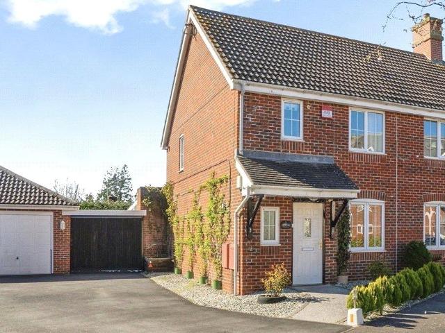 House for sale in Denmead, Hampshire