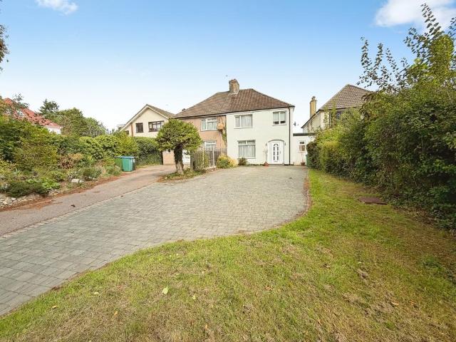 House for sale in Garston, Watford