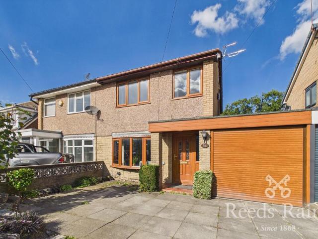 House for sale in Seven Stars, South Ribble