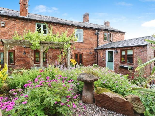 House for sale in Knockin, Shropshire