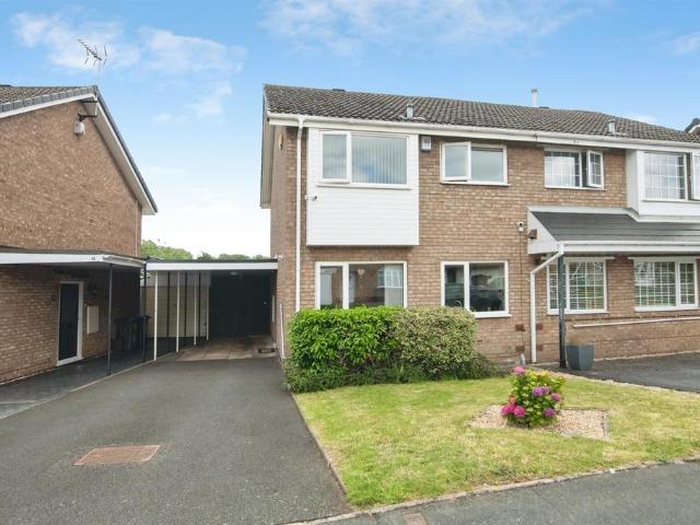 House for sale in West Midlands