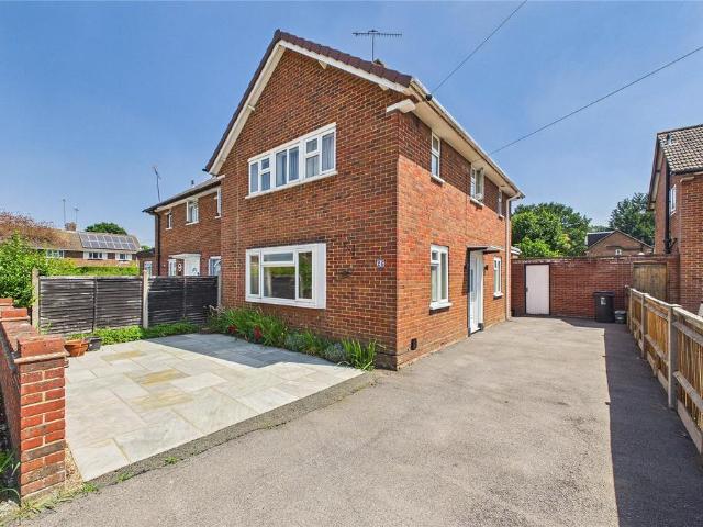 House for sale in Horsell, Woking