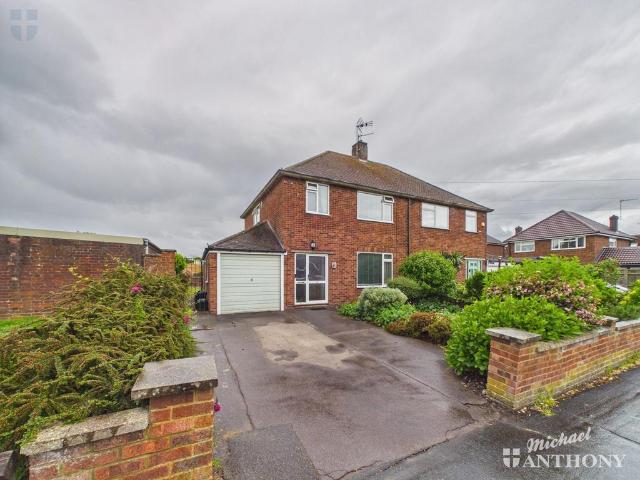 House for sale in Broughton, Aylesbury