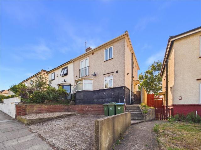 House for sale in Charlton, Greater London