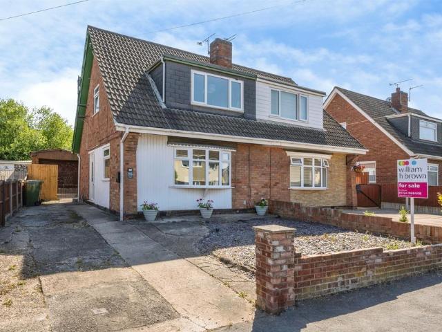 House for sale in Berkeley, Dragonby
