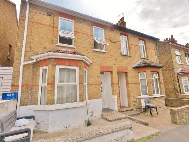 House for sale in Slough