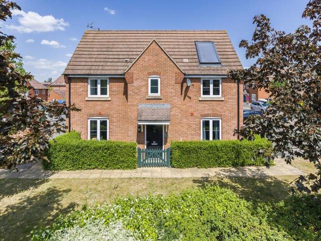 House for sale in Great Western Park North, Berrick Salome