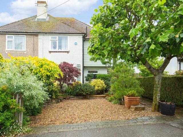 House for sale in South Tankerton, The Bridge