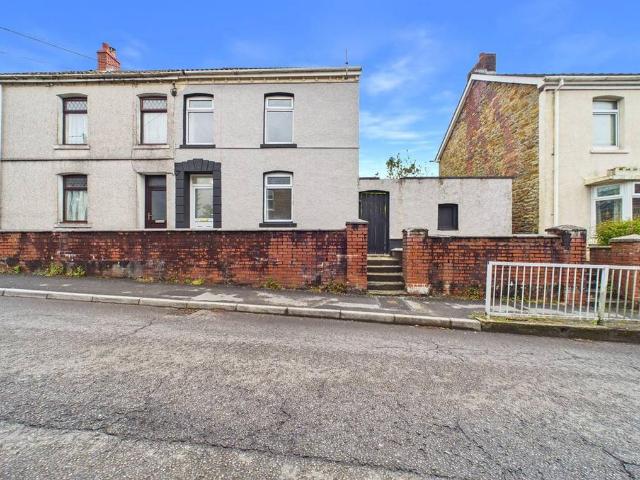 House for sale in Betws